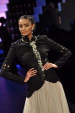 Model walks the ramp for PC Jeweller Show at IIJW Day 5 Grand Finale on 23rd Aug 2012 (124).JPG